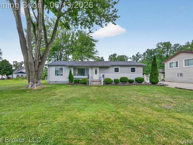 125 Maple Avenue