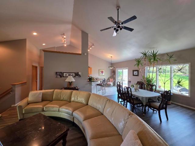 125 Meadow Ridge Lane