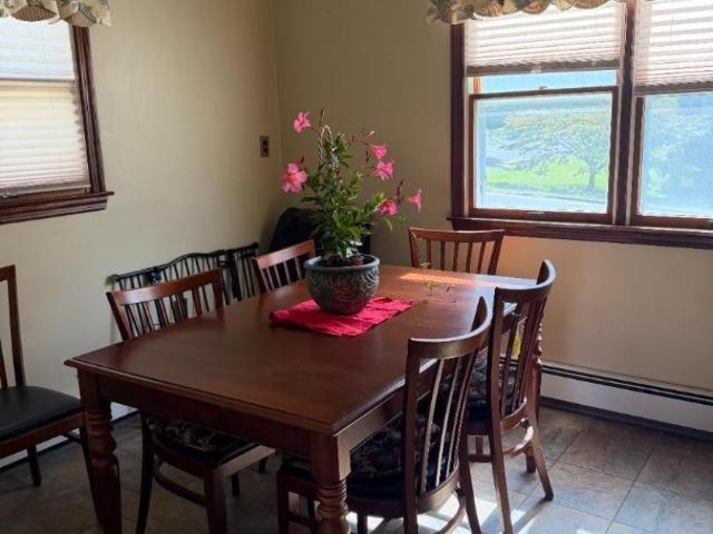 125 N Locust Lake Rd