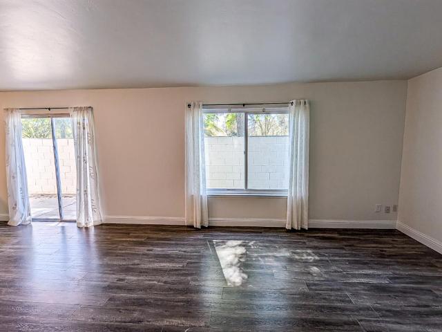 125 S Granada Dr, Unit 42, Madera, CA 93637 | MLS #MD26051