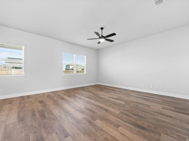 125 Skyflower Ln