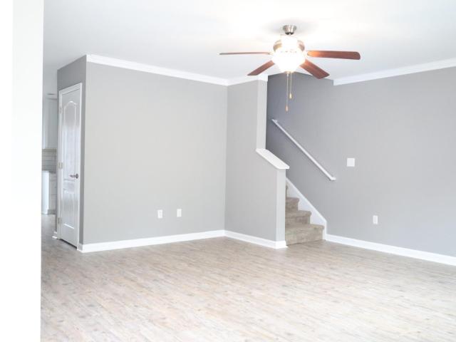 125 Squire Circle