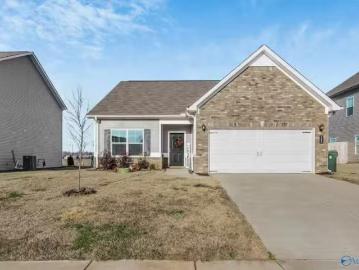 125 STORY RAY DR, NEW MARKET, AL 35761