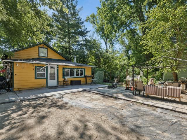 125 Sunnyside Avenue