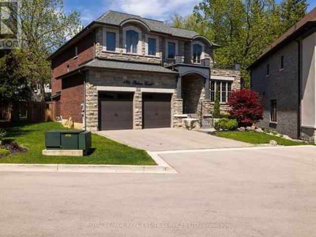 125 Paliser Court, Oakville, ON, L6K 2H1 house for sale | Listing ID W13775 | Royal LePage