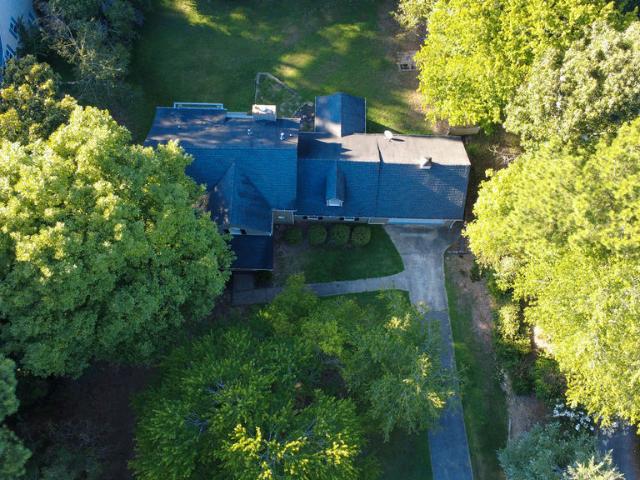 125 Picketts Lake Drive