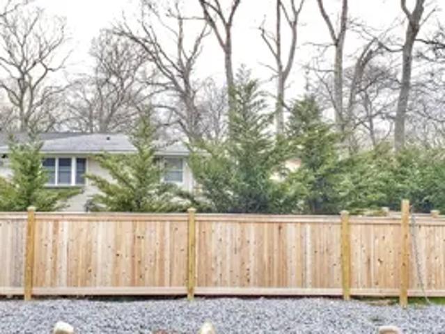 125 Royal Ave, 1 bed, 1 full bath