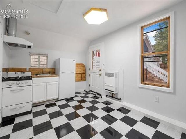 125 Ruxton Avenue