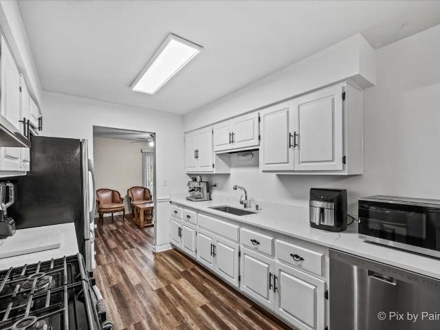 125 W Middle Street