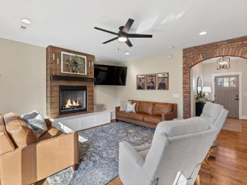 125 Woodland Drive