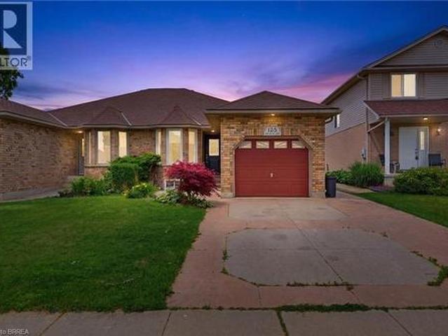 125 Whitlaw Way, Paris, ON, N3L 4C9 house for sale | Listing ID 40844 | Royal LePage