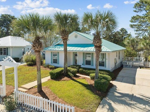 125 Tradewinds Dr, Santa Rosa Beach, FL 32459