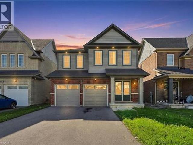 125 Tumblewood Place, Welland, ON, L3B 0J3 house for sale | Listing ID 40861 | Royal LePage