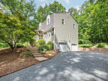 125 Vincennes Rd