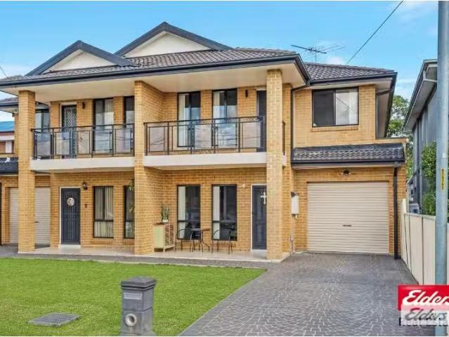 125A Delamere Street, Canley Vale Townhouse for rent Listed b.