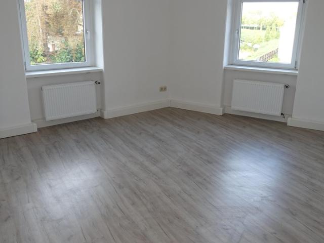 125qm 6 Raum Wohnung nach Renovierung und Sanierung zum Erstbezug