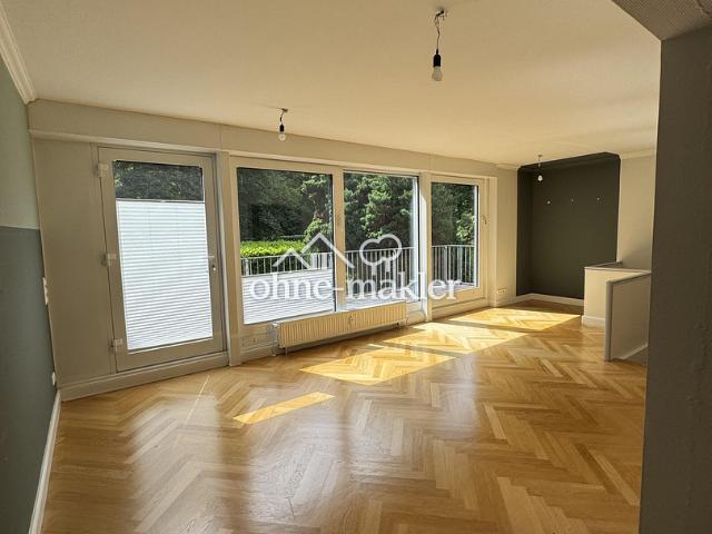 125qm 3 Zimmer Wohnung mit großer Terasse im grünen Niendorf