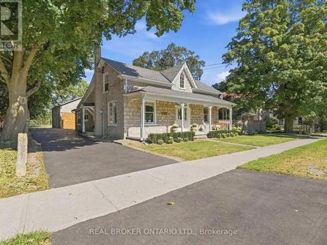 1264 Old 8 Highway, Hamilton, ON, L0R 1Z0 house for sale | Listing ID X13829 | Royal LePage