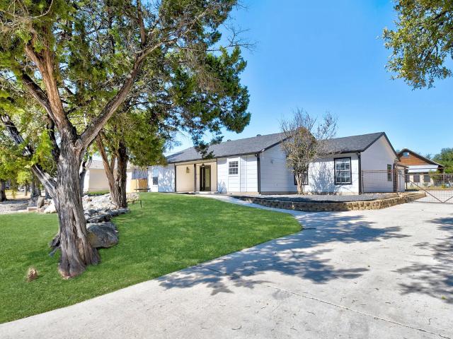 1265 Bob White Dr, Spring Branch, TX 78070 | MLS #104277