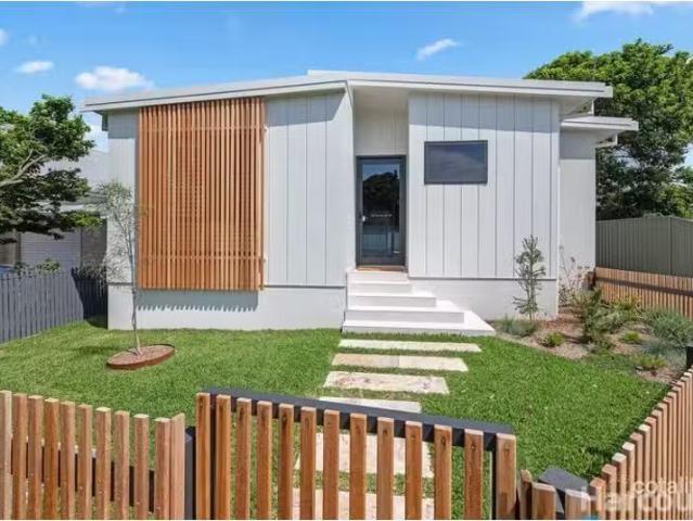 1/265 Glebe Road, Merewether House for rent Listed by Maggie.
