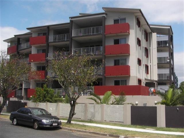 12/65 JOHN STREET, REDCLIFFE