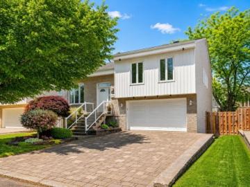12673 Rue Senay, Montréal Pierrefonds Roxboro, QC, H9A 3E6 house for sale | Listing ID 27559 | Royal LePage
