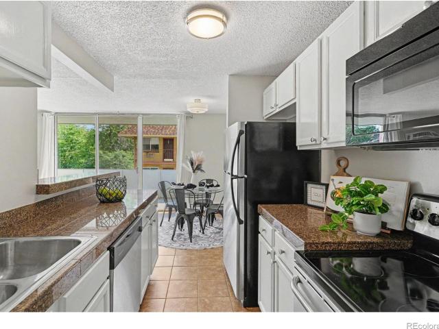 1267 N Lafayette Street # 302