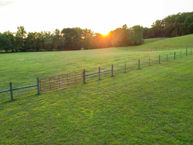 1267 Wades Branch Rd