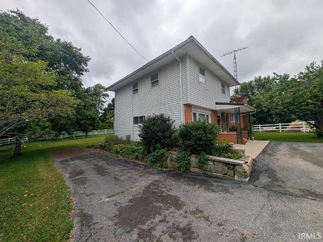 12689 E Burnett Lane