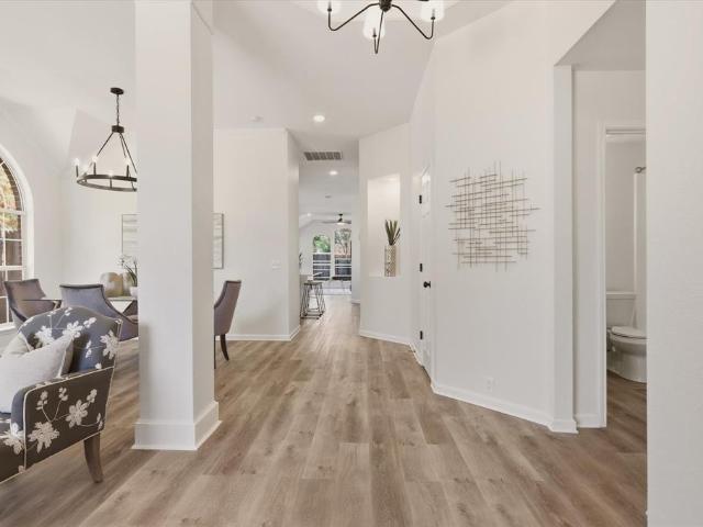 1269 Winston Drive