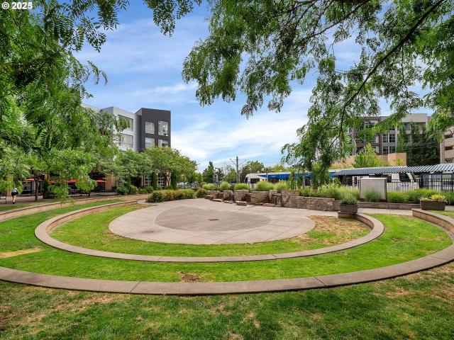 12600 sw crescent st # 420