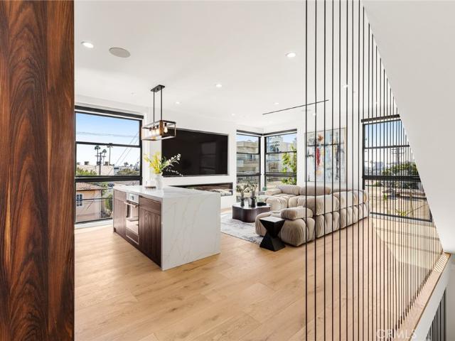 12602 Mitchell Ave, Los Angeles, CA 90066 | MLS #SR26103