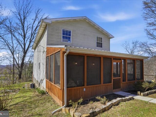 12604 Longs Hollow Road SE