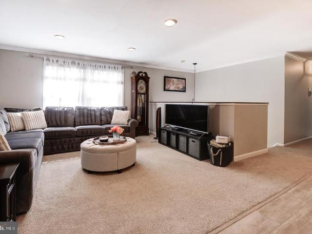 12609 Etruscan Drive