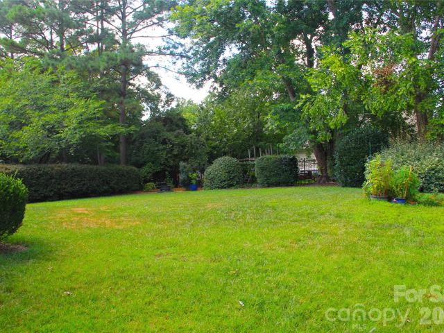 12609 Kemerton Lane