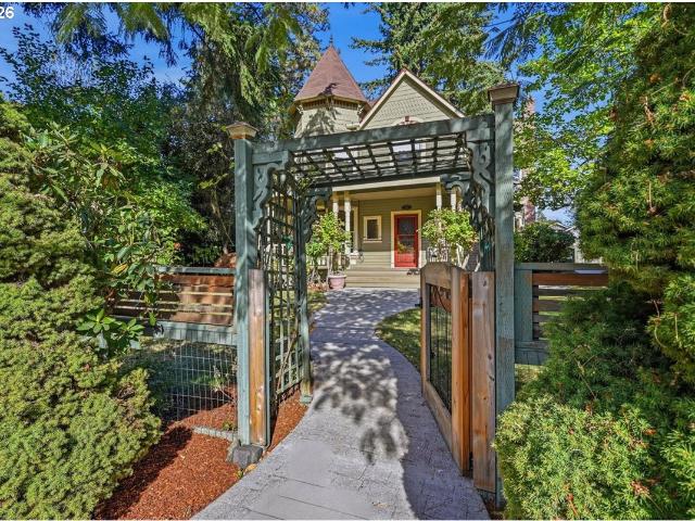 1260 NW 46TH ST