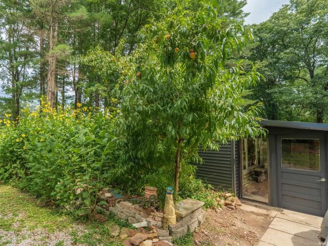 1260 N Lawrence Hollow Drive