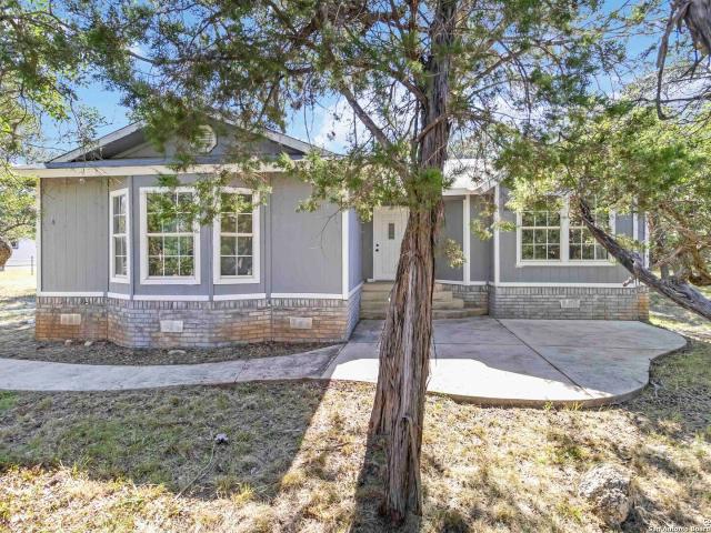1260 Comanche Path, Bandera, TX 78003 | MLS #1889