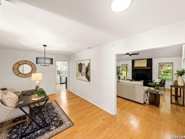 1260 Flaming Oak Dr