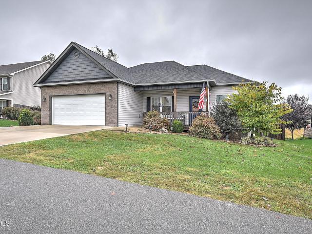 1260 Lemongrass Drive