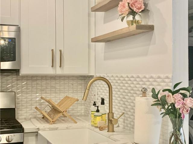 12615 Briarglen L