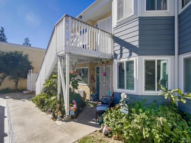12616 Lakeshore Drive 1