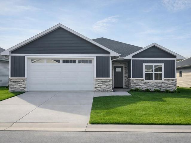 1261 Autumn Field Ln, De Pere, WI 54115