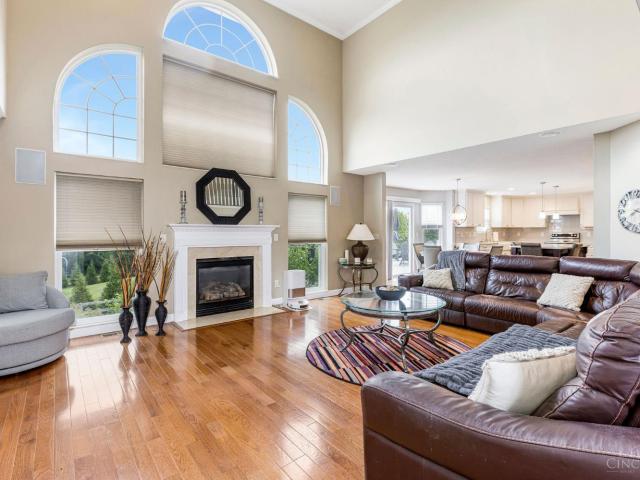 1261 Pond Ridge Circle