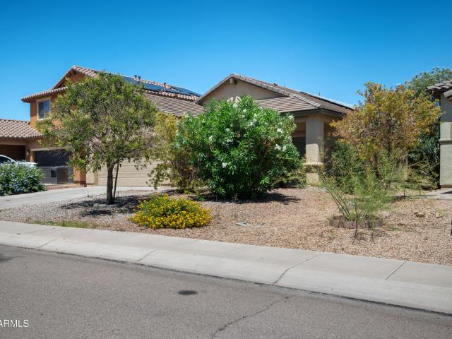 1261 QUESTA Court