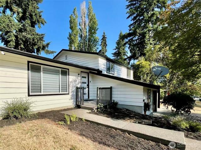 1261 th Avenue SE