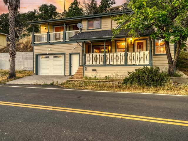 12620 Lakeshore Dr, Clearlake, CA 95422 | MLS #LC26052