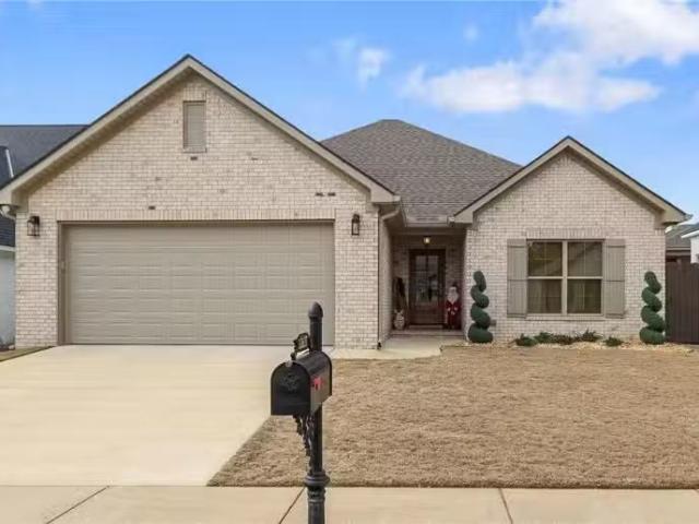 12627 WINDWORD POINTE DR, NORTHPORT, AL 35475