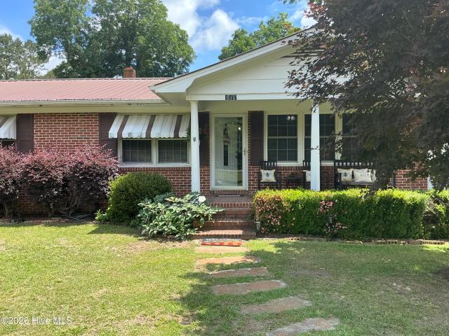 1262 Richardson Road