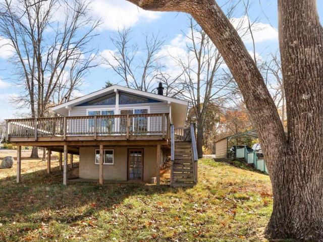 1262 S Lakeshore Drive